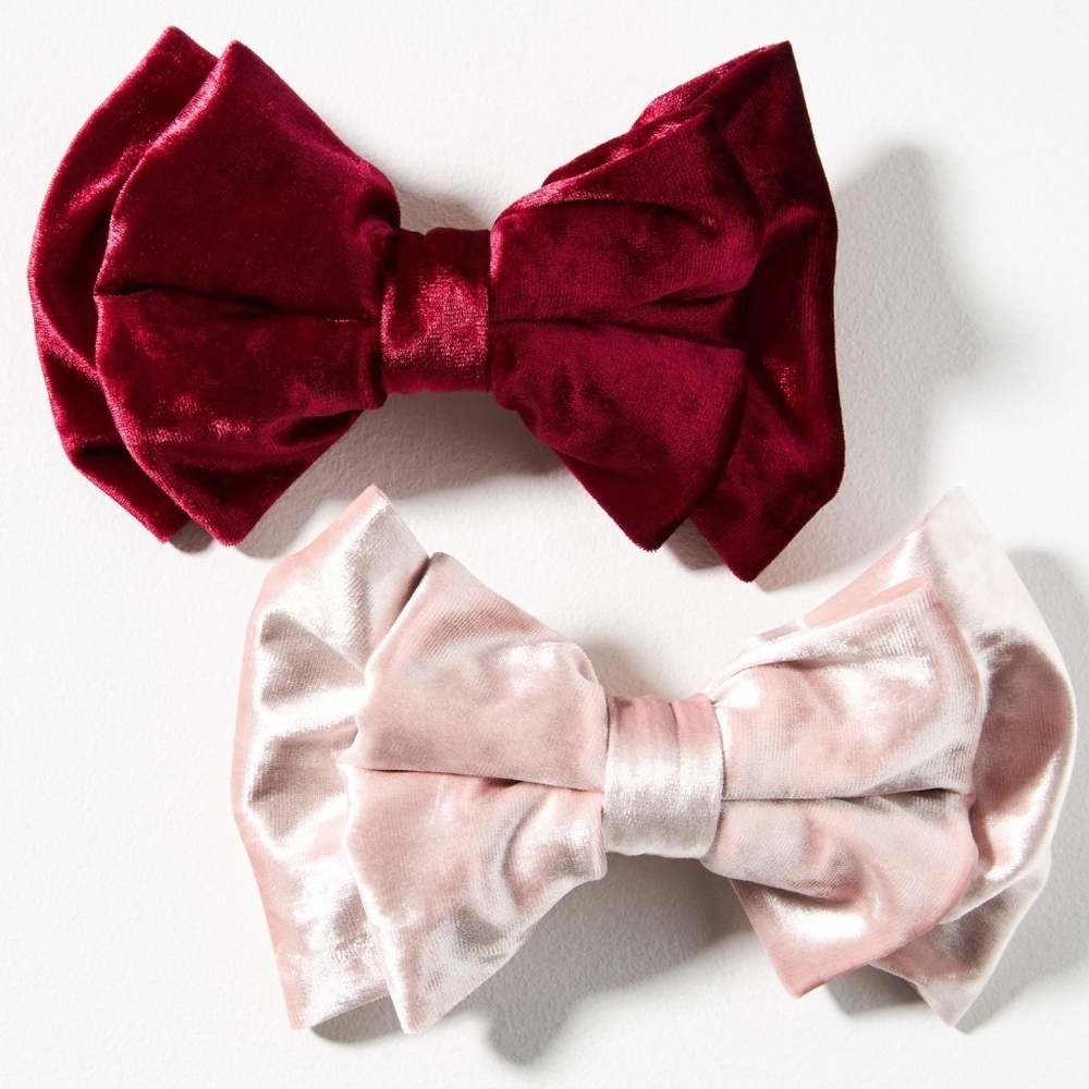 NWT Anthropologie Set of 2 Velvet Hair Clip Set